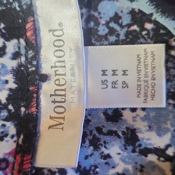 MOTHERHOOD Maternity Black Blue Foral Exposed Back Zip Top Blouse - Picture 2 of 9